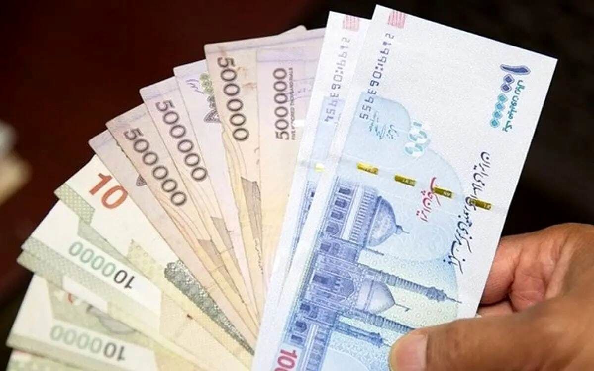 بانک رفاه به مشتریان برتر ارزی وام می‌دهد